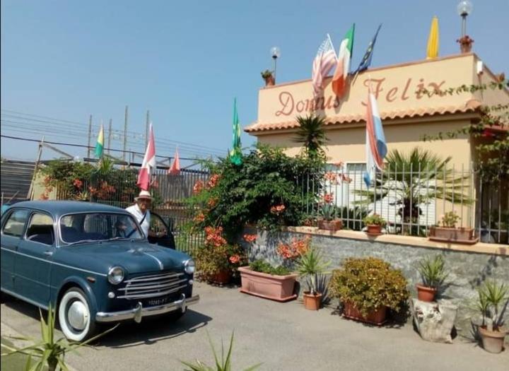 Bed and Breakfast Domus Felix Ercolano Exterior foto