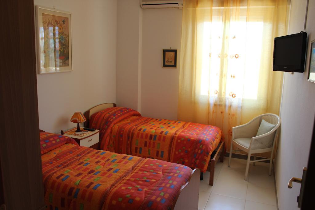 Bed and Breakfast Domus Felix Ercolano Zimmer foto