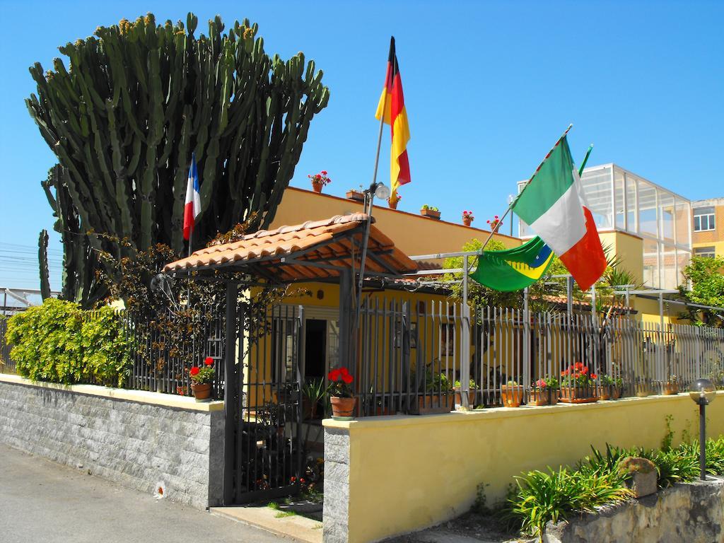 Bed and Breakfast Domus Felix Ercolano Exterior foto