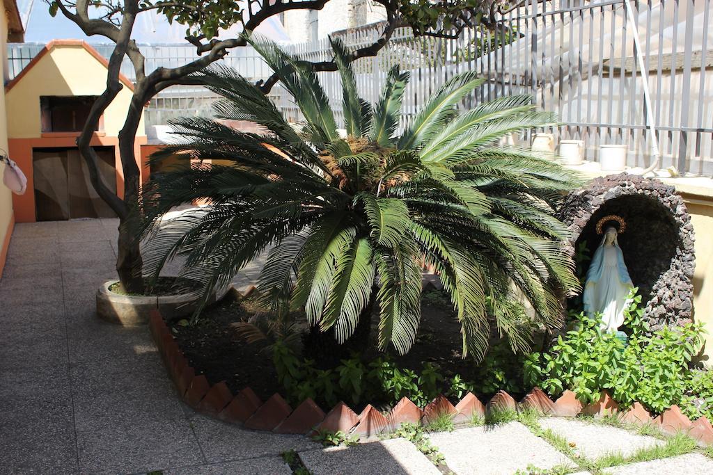 Bed and Breakfast Domus Felix Ercolano Exterior foto