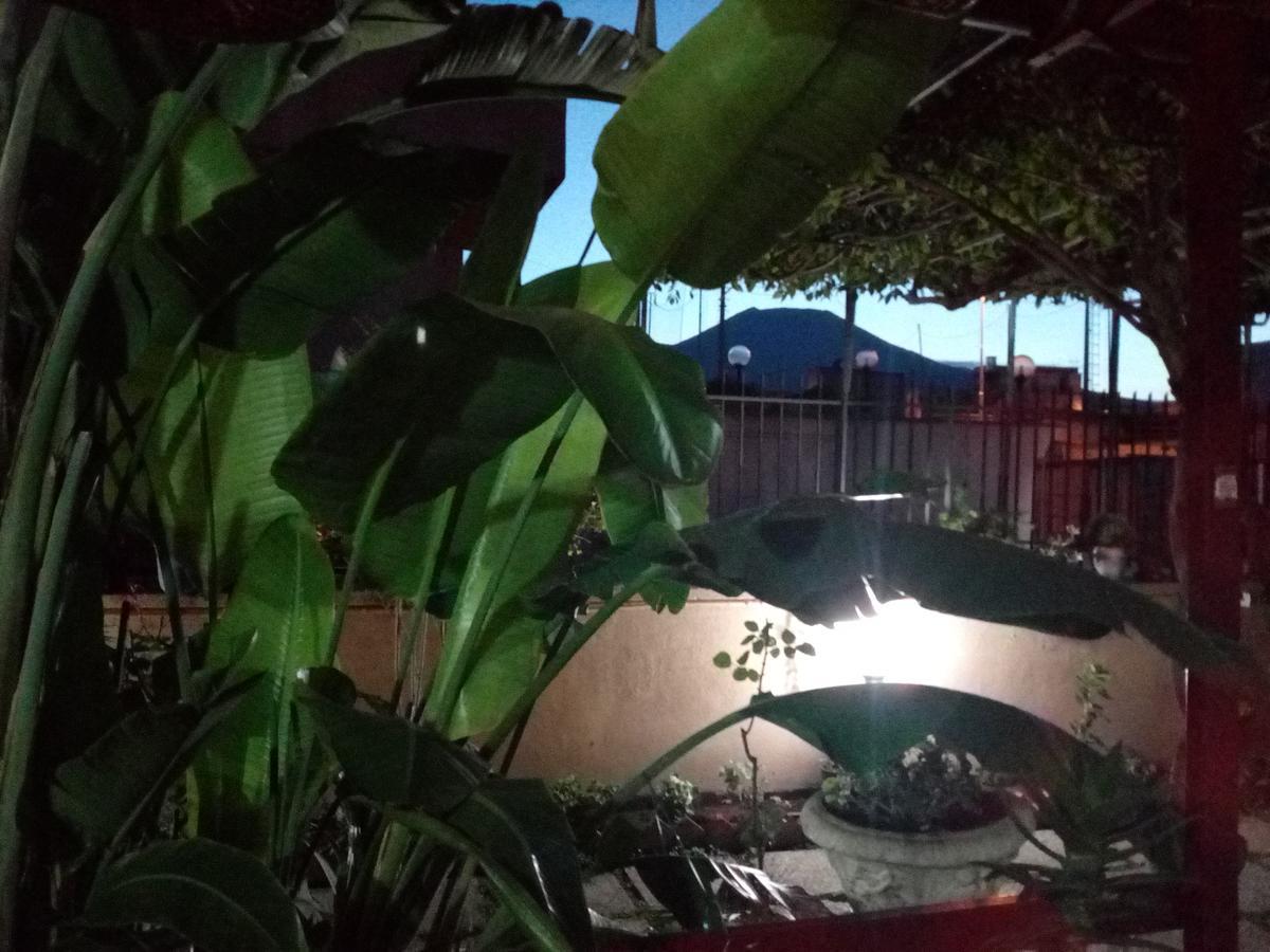 Bed and Breakfast Domus Felix Ercolano Exterior foto