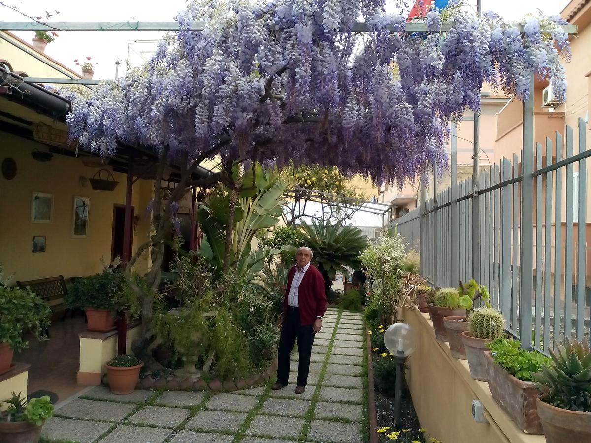 Bed and Breakfast Domus Felix Ercolano Exterior foto